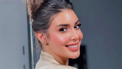 ياسمين صبري| عادت لتثير الجدل.. سبب اعتذارها عن بطولة مسلسل الشادر