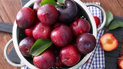 دراسة: يساعد البرقوق في محاربة ارتفاع السكر في الدم