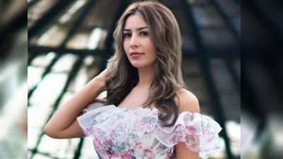 جنات تخطف الأنظار في أحدث إطلالة لها (صور)