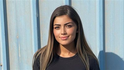داخل سيارتها| ليلى زاهر تخطف الأنظار بجمال ملامحها في أحدث ظهور