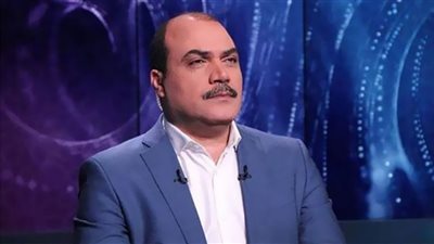 الباز لـ حسام موافي: بلاش دروشة (فيديو)