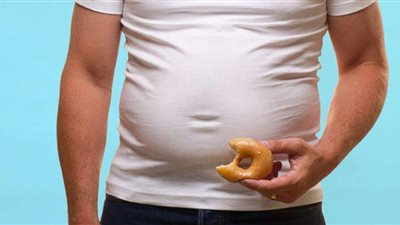 عشبة شائعة يمكن أن تساعد في تقليل دهون البطن الخطيرة