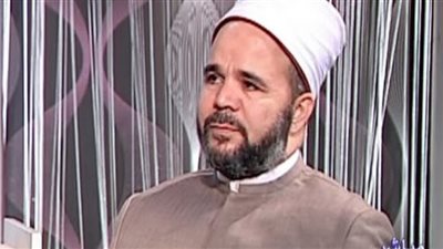 فيديو.. حوار الوفد مع الدكتورإبراهيم أمين عن الرد على من ينكر وجود بدعة حسنة وبدعة سيئة