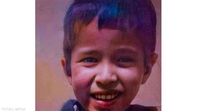 الفرق الطبية تستعد عند بوابة النفق لإنقاذ الطفل ريان