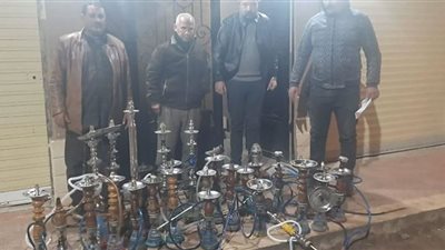 إعدام ٣٤٢ شيشة وتحرير ٧٥ مخالفة للمحلات بعزبة البرج في دمياط