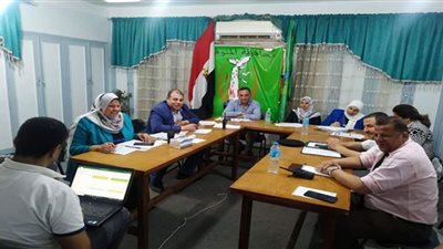 مدير تعليم المنوفية تتابع انتظام امتحانات اليوم الأول للثانوية العامة