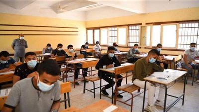 ارتياح فى اوساط طلاب الثانوية العامة بقنا بيومها الأول بمادتىّ التربية الدينية والوطنية