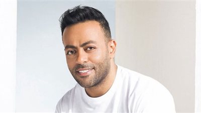 تامر عاشور يسجل أكثر من 4 ملايين و 700 ألف مشاهدة بأغنية 