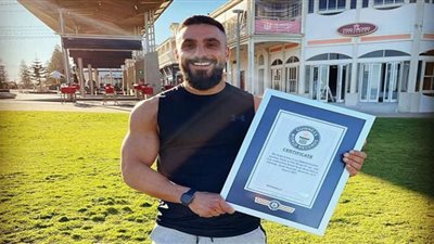 رغم إصابته بألم نادر.. دانيل سكالي يدخل موسوعة جينيس (تفاصيل)