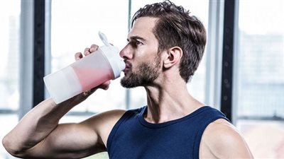 أفضل المكملات الغذائية للرجال فوق سن الخمسين