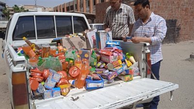 غش تجارى..ضبط 3500 بنطلون جينز بعلامات تجارية مقلدة في الاسماعيلية