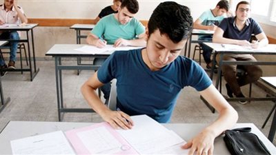 طلاب الثانوية العامة 2022.. دعاء قبل دخولك الامتحان وآخر عند النسيان