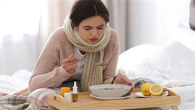 النظام الغذائي الصحيح عند الإصابة بمتحور أوميكرون.. طبيب ينصح باتباعه يومياً