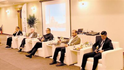 وزير السياحة يعقد لقاء مع جمعية مستثمرى جنوب سيناء