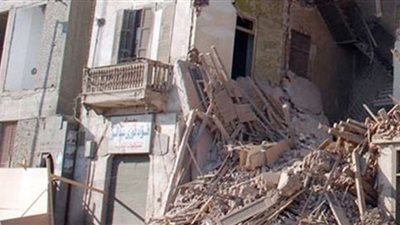 حى المنتزة بالإسكندرية ينقذ أهالى ميامى من الموت بعد إزالة عقار متهالك