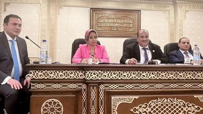 رشا كليب تناقش 