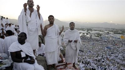 منها ممارسة أعمال دعائية.. محظورات الحج قبل تأدية الفريضة