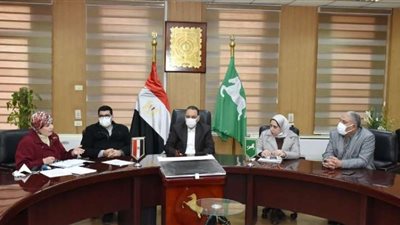 محافظ الشرقية يبحث تنفيذ مبادرة وزارة التخطيط 