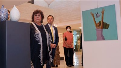 وزيرة الثقافة تفتتح معرض نتاج منحة الفائزين بجائزة الدولة للإبداع الفني