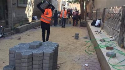 استمرار تركيب الإنترلوك بشوارع مدينة سنورس في الفيوم