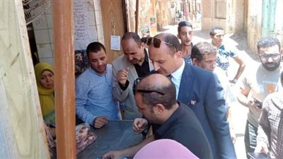 تحرير 15 محضرا وغلق عيادة أسنان بدون ترخيص فى حملة ببني سويف