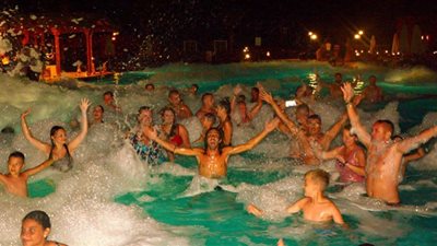 مهرجان « الفوم » على شواطئ منتجعات مرسى علم |صور