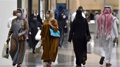 السعودية: الجرعة الثالثة شرط المغادرة.. وبي سي آر شرط الدخول