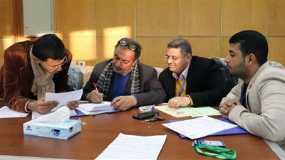 رعاية الشباب بجامعة سوهاج تنظم سلسلة مسابقات علمية