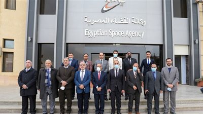 جامعة الزقازيق تحتفل بتصميم وتصنيع واختبار قمر تكعيبى « نموذج هندسى» وتستعد لإطلاق قمر صناعى فضائى