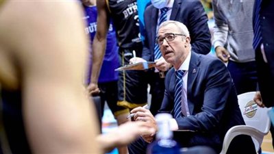 مدرب بورجوس: نعلم مدى صعوبة مواجهة الزمالك لكننا أبطال العالم