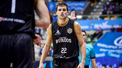 مونديال الأندية لكرة السلة/ قائد بورجوس: مواجهة الزمالك حاسمة وما يتردد خطأ كبير