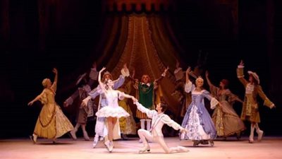 تفاصيل وموعد بالية موسكو علي الجليد في دار الاوبرا