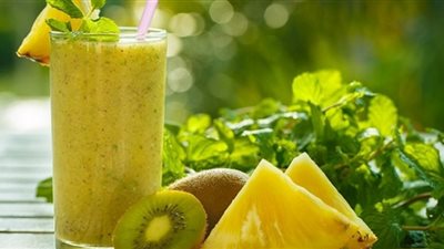 يعزز من صحة القلب.. طريقة عمل سموذي الكيوي بالأناناس