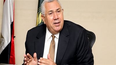 وزير الزراعة: العاملون في الوزارة يبذلون قصارى جهدهم للمساهمة في تحقيق الأمن الغذائي