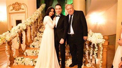 والد حسام حبيب يكشف مفاجأة جديدة حول عودة ابنه لشيرين عبد الوهاب (تفاصيل)