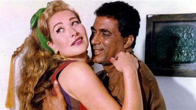 رغدة وأحمد زكي| قصة حب لم تكتمل.. إيه الحكاية؟