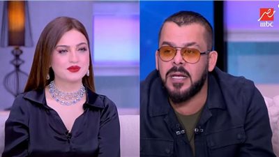 ياسمين عز تفاجيء منذر رياحنة بهذا الطلب عن أحمد عز(شاهد)