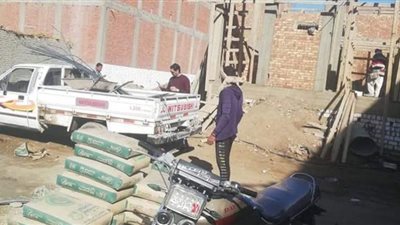 إيقاف أعمال تشييد بناء مخالف بسوهاج ومصادرة المعدات