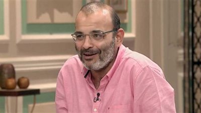 أيمن بهجت قمر: هاخد البكالوريوس بعدما أتممت عامي الـ 48