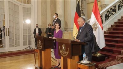 شكري: مشاورات مصرية مع الاسرئيليين والفلسطينيين لتفعيل عملية السلام