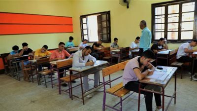 تشديدات على منع الموبايل داخل لجان امتحانات الثانوية