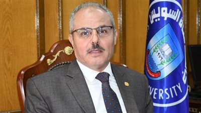رئيس جامعة قناة السويس يرسل برقية تهنئة للرئيس السيسي في ذكرى 30 يونيو