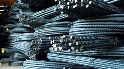 أسعار الحديد تواصل استقرارها في الأسواق المصرية