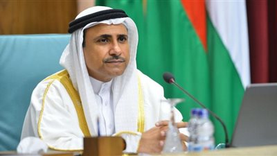 رئيس البرلمان العربي يهنئ حمزة عبدي بري لتعيينه رئيساً للوزراء الصومالى