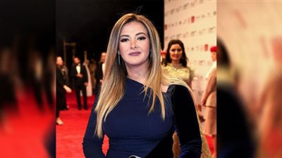 مؤلفي مسرحية 