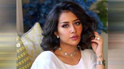 فرح الهادي تتصدر جوجل (ما السبب)