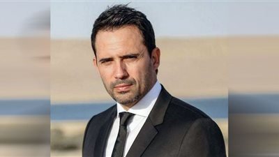 شاهد.. ابنة ظافر العابدين تخطف الانظار في العرض الخاص لفيلم 