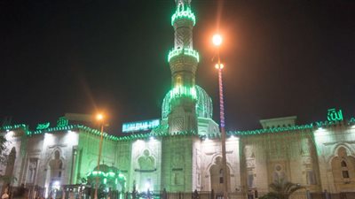 مسجد السيدة زينب في رحاب حب أهل مصر