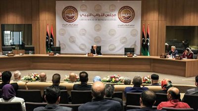 ليبيا: نرفض المساس بمجلس إدارة مؤسسة النفط ونقلها إلى بنغازي