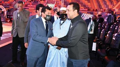 وزير الشباب والرياضة يؤازر سلة الزمالك امام ليكلاند الأمريكى بكأس العالم للأندية